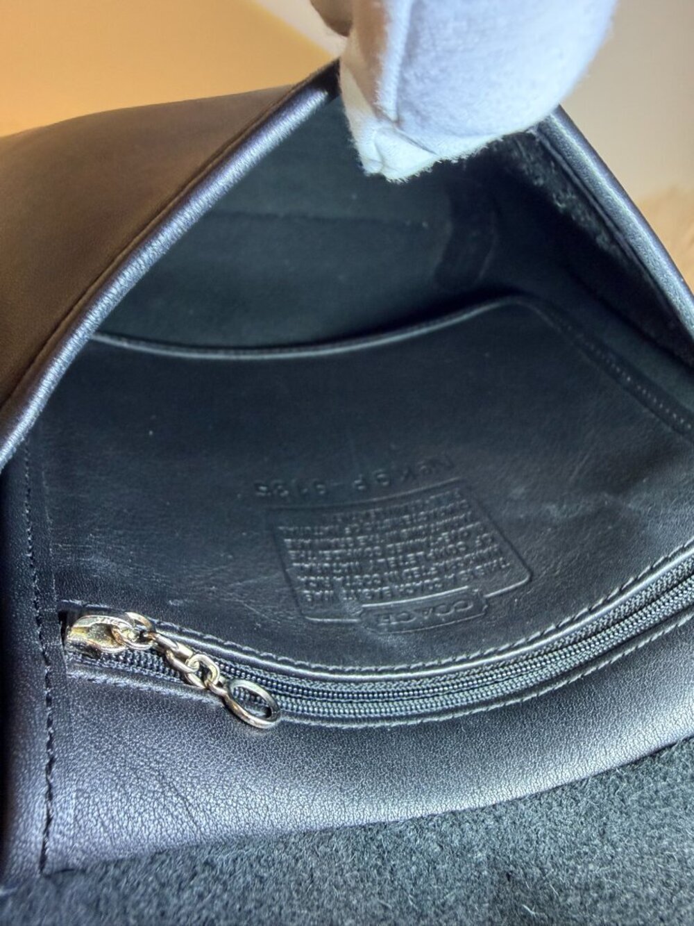 Vintage Coach Black Leather Hippie Flap Crossbody Bag 9135 - Picture 7 of 11